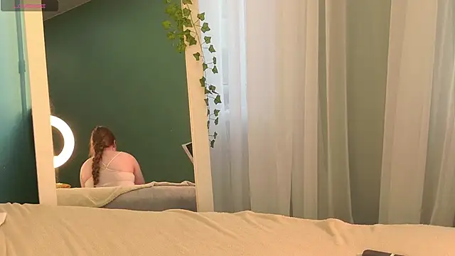 SunnyRisha online show from 11-14-25, 12:31