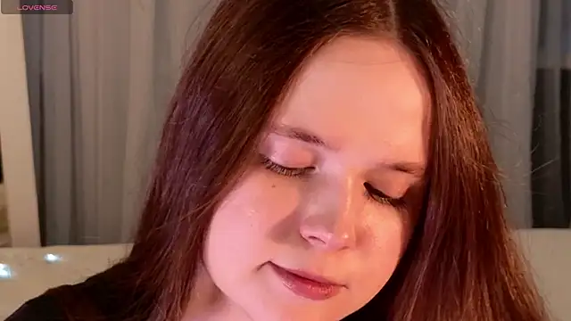 SunnyRisha online show from 10-25-25, 05:06