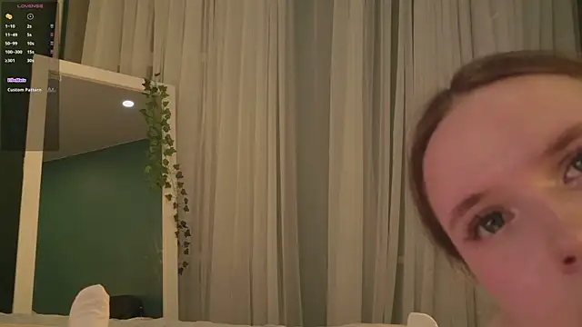 SunnyRisha online show from 11-15-25, 05:11