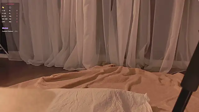 Snapshot of SunnyRisha chatting on 02-18-26, 05:27 SunnyRisha online show from 02-18-26, 05:27