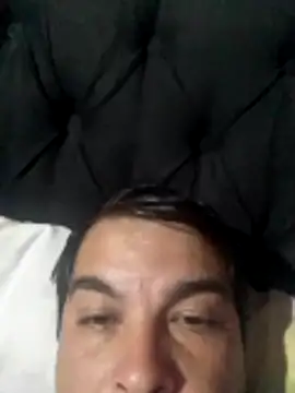 Sebastian142286 online show from 06-08-26, 11:00