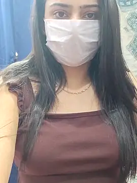 Snapshot of Mylovesana chatting on 02-18-26, 08:11 Mylovesana online show from 02-18-26, 08:11