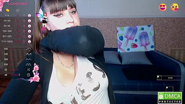 Snapshot of Amali_Ivanna_smit chatting on 11-04-25, 12:31 Amali Ivanna smit online show from 11-04-25, 12:31