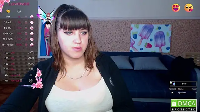 Snapshot of Amali_Ivanna_smit chatting on 10-27-25, 12:28 Amali Ivanna smit online show from 10-27-25, 12:28