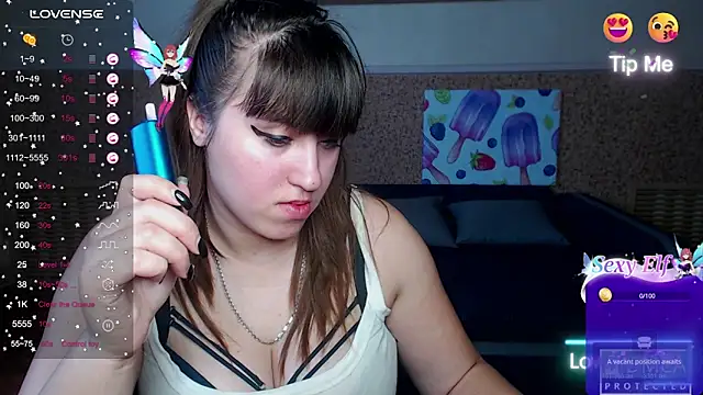 Snapshot of Amali_Ivanna_smit chatting on 02-27-26, 12:27 Amali Ivanna smit online show from 02-27-26, 12:27