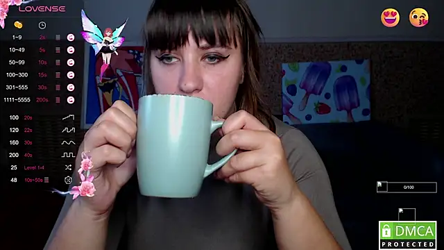 Snapshot of Amali_Ivanna_smit chatting on 11-03-25, 12:31 Amali Ivanna smit online show from 11-03-25, 12:31