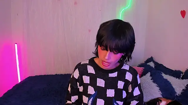 Snapshot of CelesteXCute chatting on 02-11-26, 07:36 CelesteXCute online show from 02-11-26, 07:36