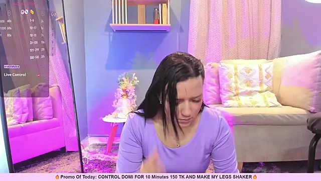 Snapshot of _EmilyJireh_ chatting on 06-14-26, 05:36 EmilyJireh online show from 06-14-26, 05:36