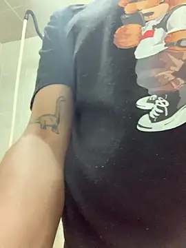 sauloskj online show from 11-09-25, 02:15