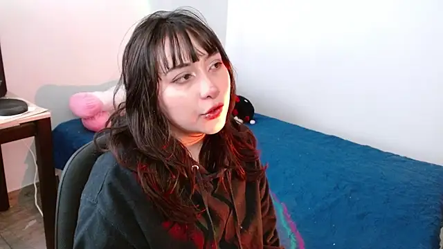 Snapshot of Billie_janne_ chatting on 08-07-26, 06:03 Billie janne online show from 08-07-26, 06:03