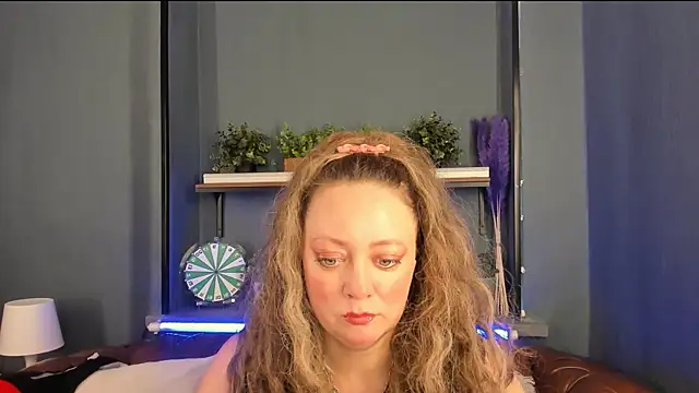 JesiaFoxi online show from 03-19-25, 02:24