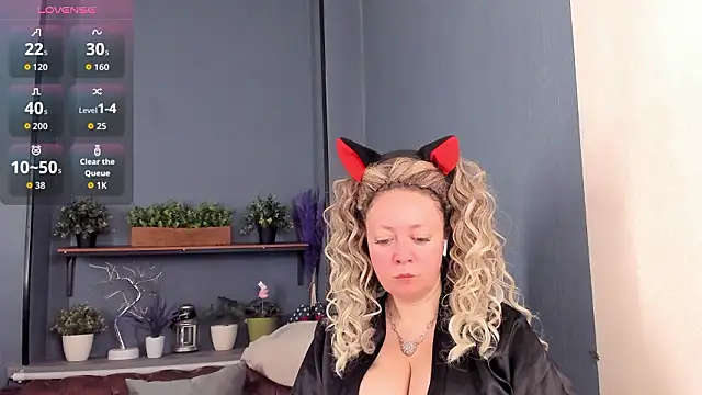 JesiaFoxi online show from 03-23-26, 12:49