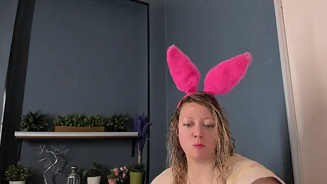 JesiaFoxi online show from 10-16-25, 11:18