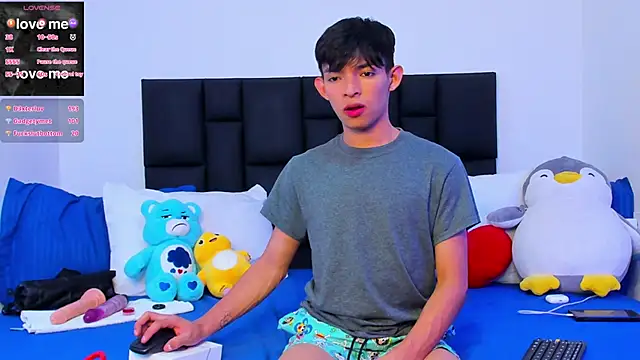 Snapshot of Tonny_twink_ chatting on 03-12-25, 02:34 Tonny twink  online show from 03-12-25, 02:34