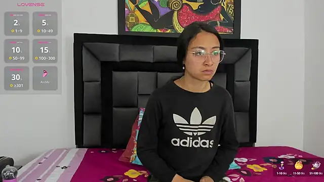 tatiana valencia online show from 03-10-25, 12:28