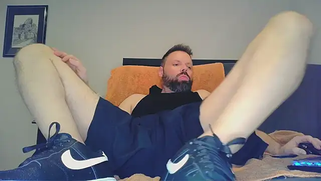 ExposureMakesMeHard online show from 05-29-26, 01:22