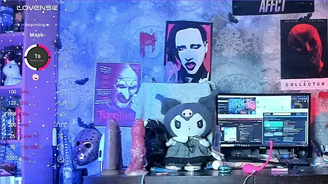 KuromiRacer  online show from 09-10-25, 12:20