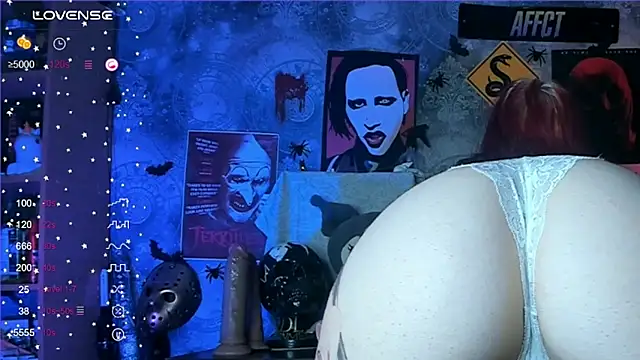 KuromiRacer  online show from 10-15-25, 06:27