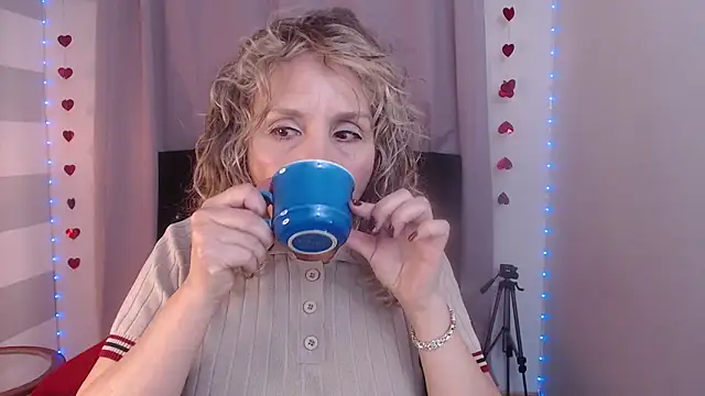 Afrodita sg online show from 02-18-26, 02:57