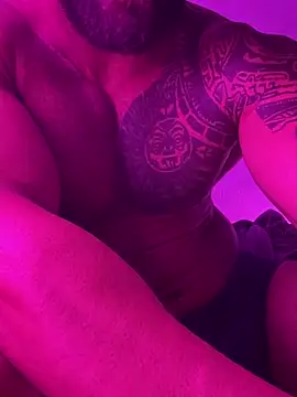 moody1996- online show from 12-13-24, 05:00