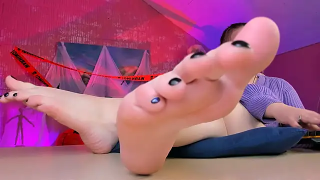 footfetish baby online show from 10-28-25, 04:28