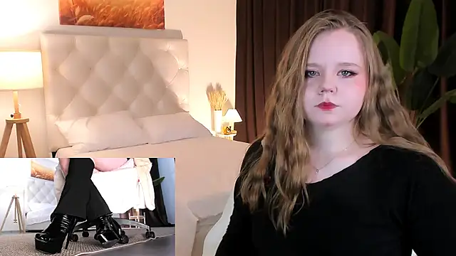 footfetish baby online show from 09-16-25, 12:22