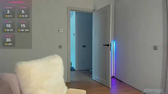  cometoseeme  online show from 02-15-26, 07:09