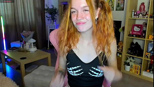 Sunny Elly online show from 09-25-25, 07:03