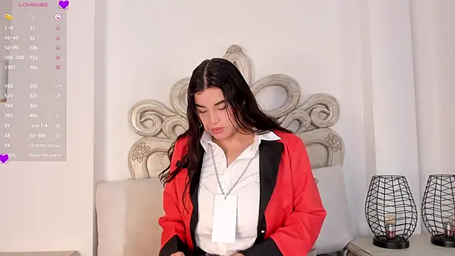 Victoria vallejo  online show from 03-12-25, 11:43