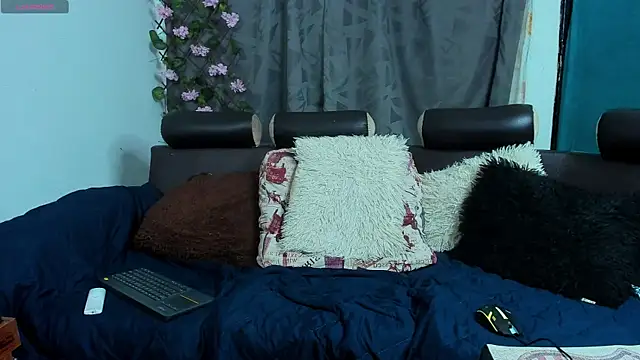 Snapshot of cristofer_988 chatting on 10-09-25, 03:51 cristofer 988 online show from 10-09-25, 03:51
