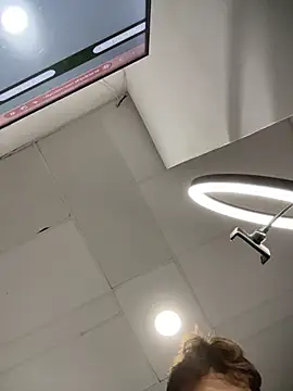 cristofer 988 online show from 04-17-26, 11:18