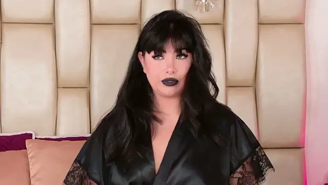 Snapshot of Alexa_Miss chatting on 11-28-25, 07:36 Alexa Miss online show from 11-28-25, 07:36