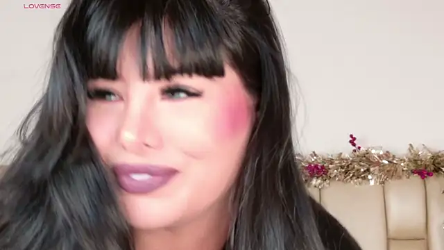 Snapshot of Alexa_Miss chatting on 11-18-25, 07:17 Alexa Miss online show from 11-18-25, 07:17