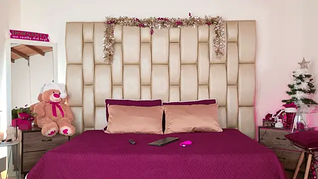 Snapshot of Alexa_Miss chatting on 11-23-25, 07:13 Alexa Miss online show from 11-23-25, 07:13