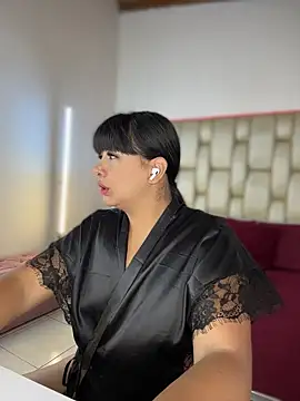 Snapshot of Alexa_Miss chatting on 09-23-25, 03:19 Alexa Miss online show from 09-23-25, 03:19