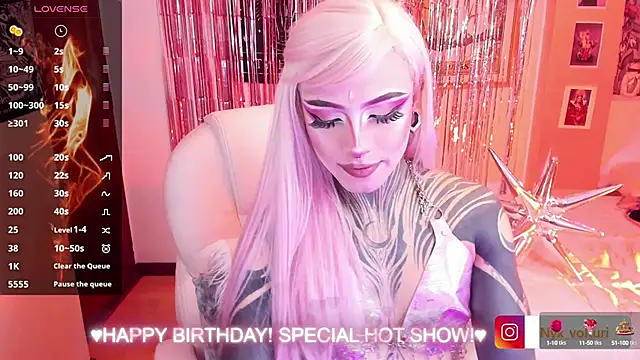 Snapshot of Nyx_volturi chatting on 12-11-24, 02:09 Nyx volturi online show from 12-11-24, 02:09