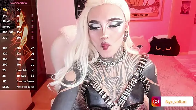 Snapshot of Nyx_volturi chatting on 03-08-25, 01:28 Nyx volturi online show from 03-08-25, 01:28