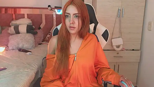 Snapshot of Angel_lusst chatting on 01-17-25, 04:39 Angel lusst online show from 01-17-25, 04:39