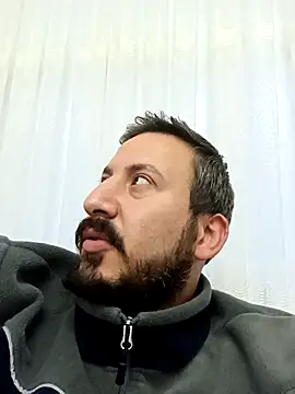 Snapshot of Karizmatikman chatting on 02-21-26, 03:47 Karizmatikman online show from 02-21-26, 03:47