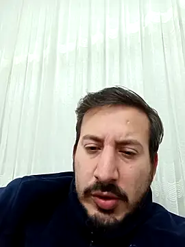 Snapshot of Karizmatikman chatting on 12-22-25, 05:35 Karizmatikman online show from 12-22-25, 05:35