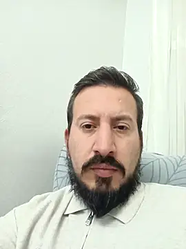 Snapshot of Karizmatikman chatting on 04-21-26, 05:30 Karizmatikman online show from 04-21-26, 05:30