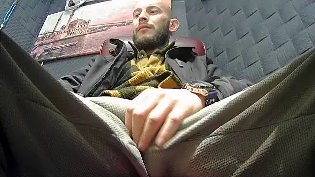 hardbigcock16 online show from 01-16-26, 06:28