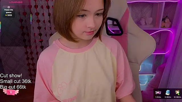 Mary uw online show from 02-18-26, 04:21