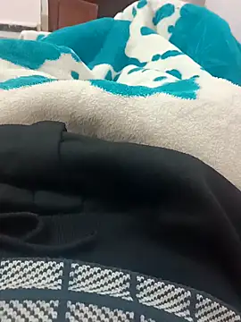 zazaza12ratyuijgg online show from 12-21-25, 08:42