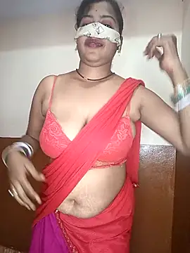 Snapshot of juhi06 chatting on 04-28-26, 04:00 juhi06 online show from 04-28-26, 04:00