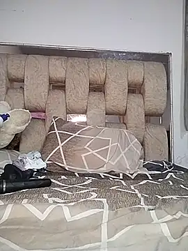 Naughty mommy online show from 02-24-25, 09:09