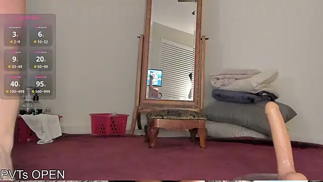 Peaches N Kreme online show from 10-01-25, 02:38