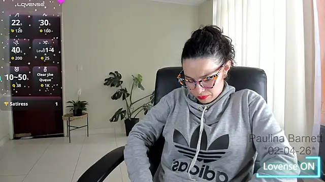 paulinabarnett- online show from 04-02-26, 10:27