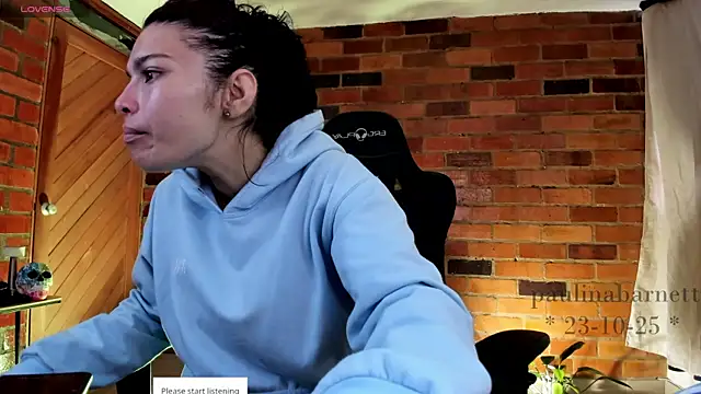 paulinabarnett- online show from 10-24-25, 02:49