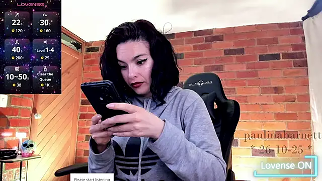 paulinabarnett- online show from 10-27-25, 02:40